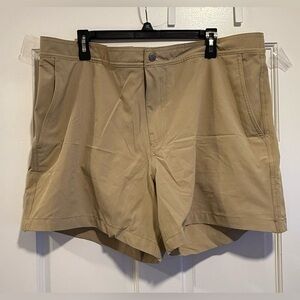 Mens American Eagle Outfitters XL Khaki Shorts with Mesh Built-in Liner NWOT